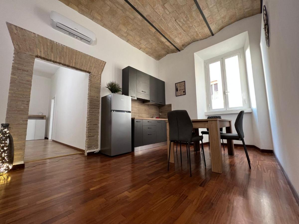 Starhome Colosseo Rome Exterior photo