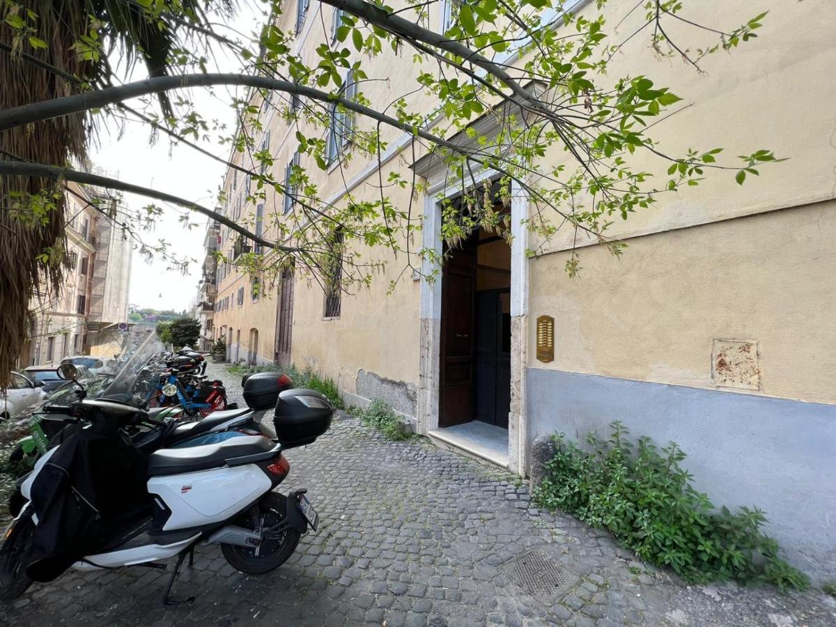 Starhome Colosseo Rome Exterior photo